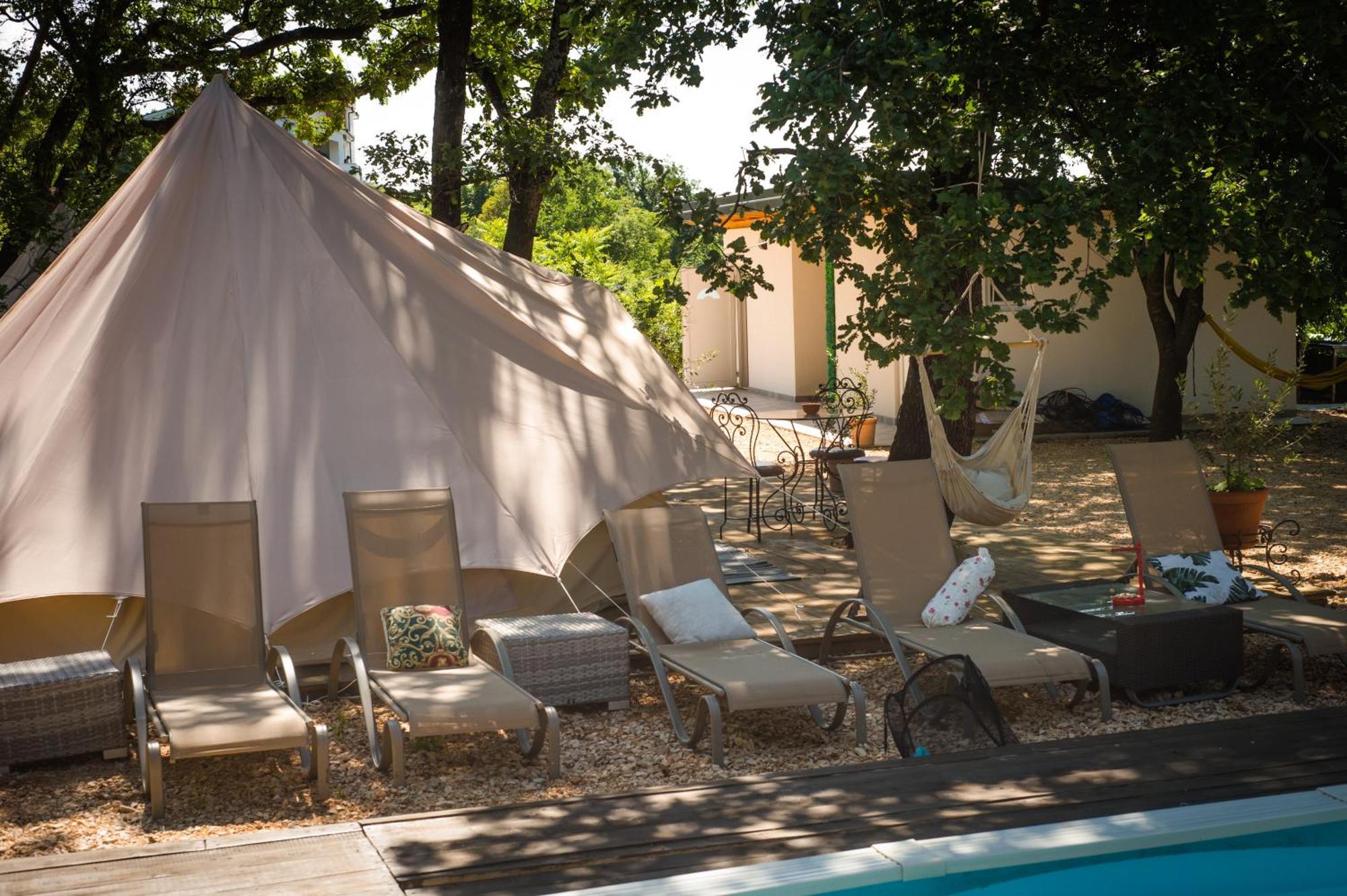 Rock Oak Camping 2 Imotski Ngoại thất bức ảnh